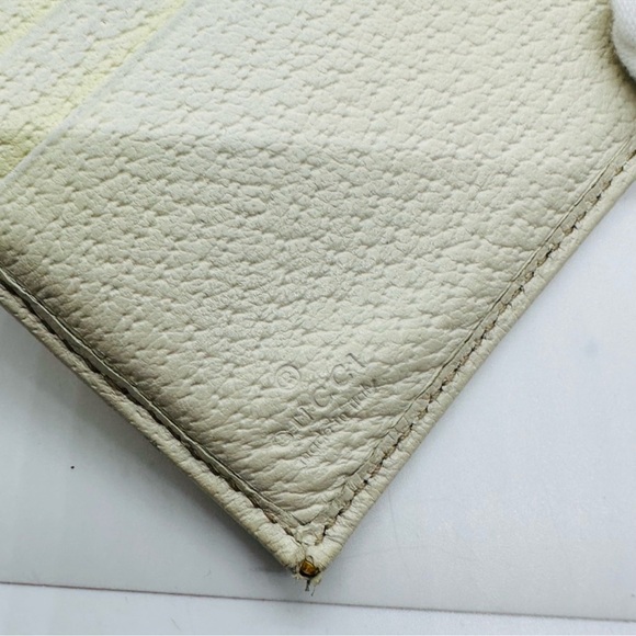 Authentic Gucci monogram wallet - Picture 7 of 10